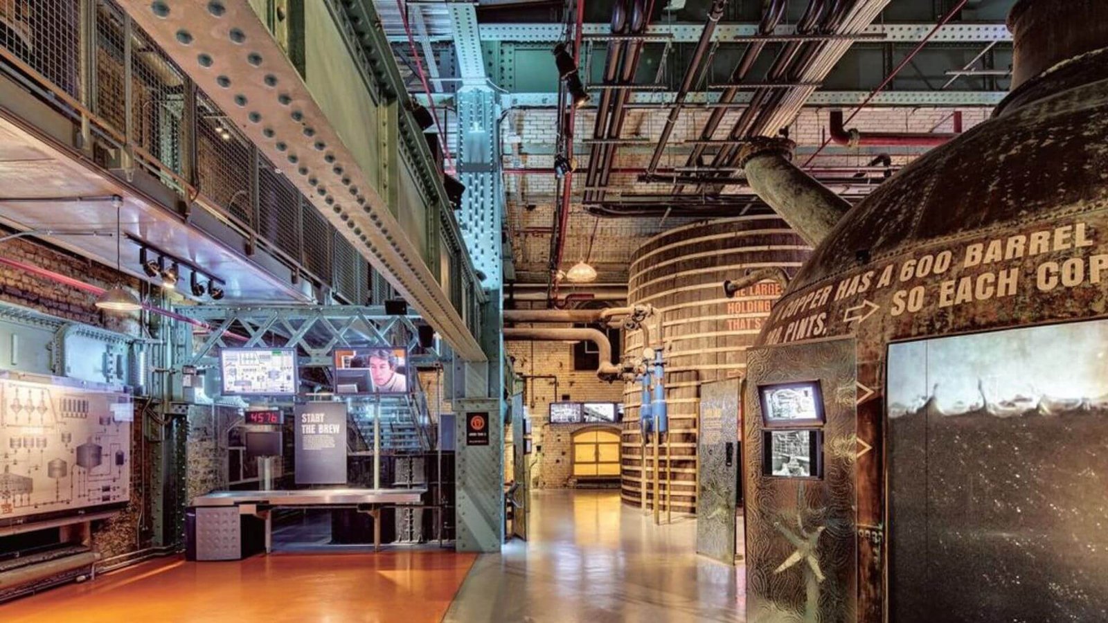 Brouwerij van het Guiness Storehouse in Dublin, tentoonstelling in het museum